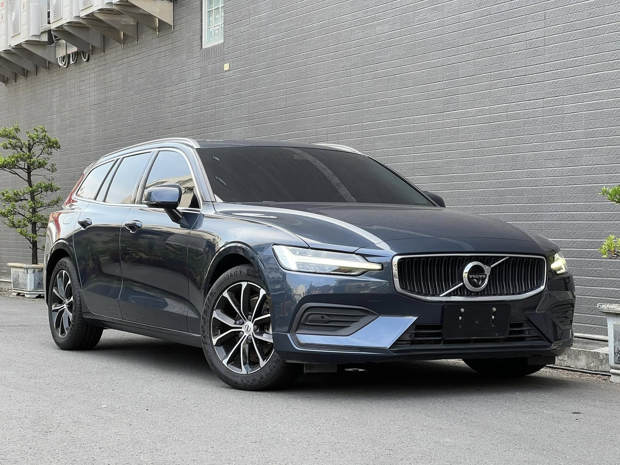 流當 VOLVO V60